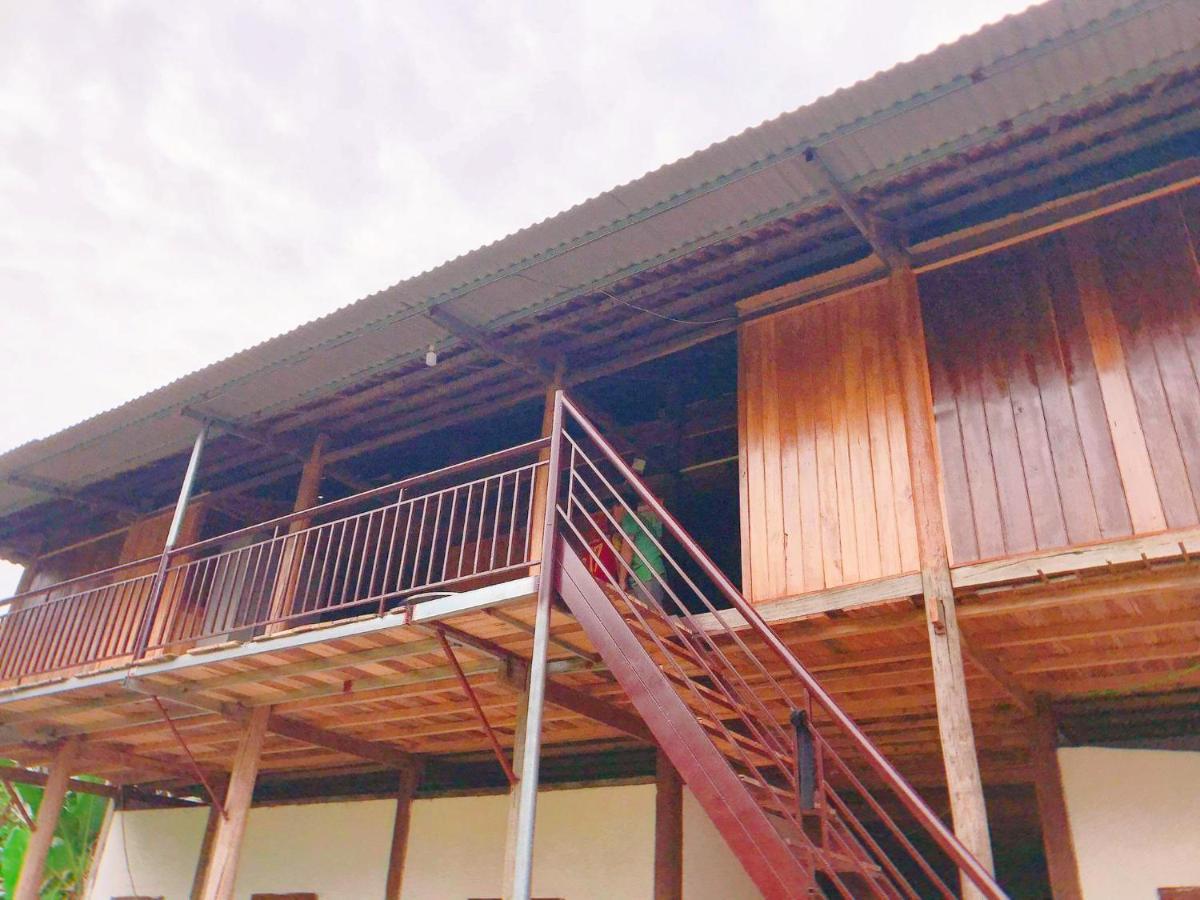Hoang Quan Homestay Ba Be Exterior photo