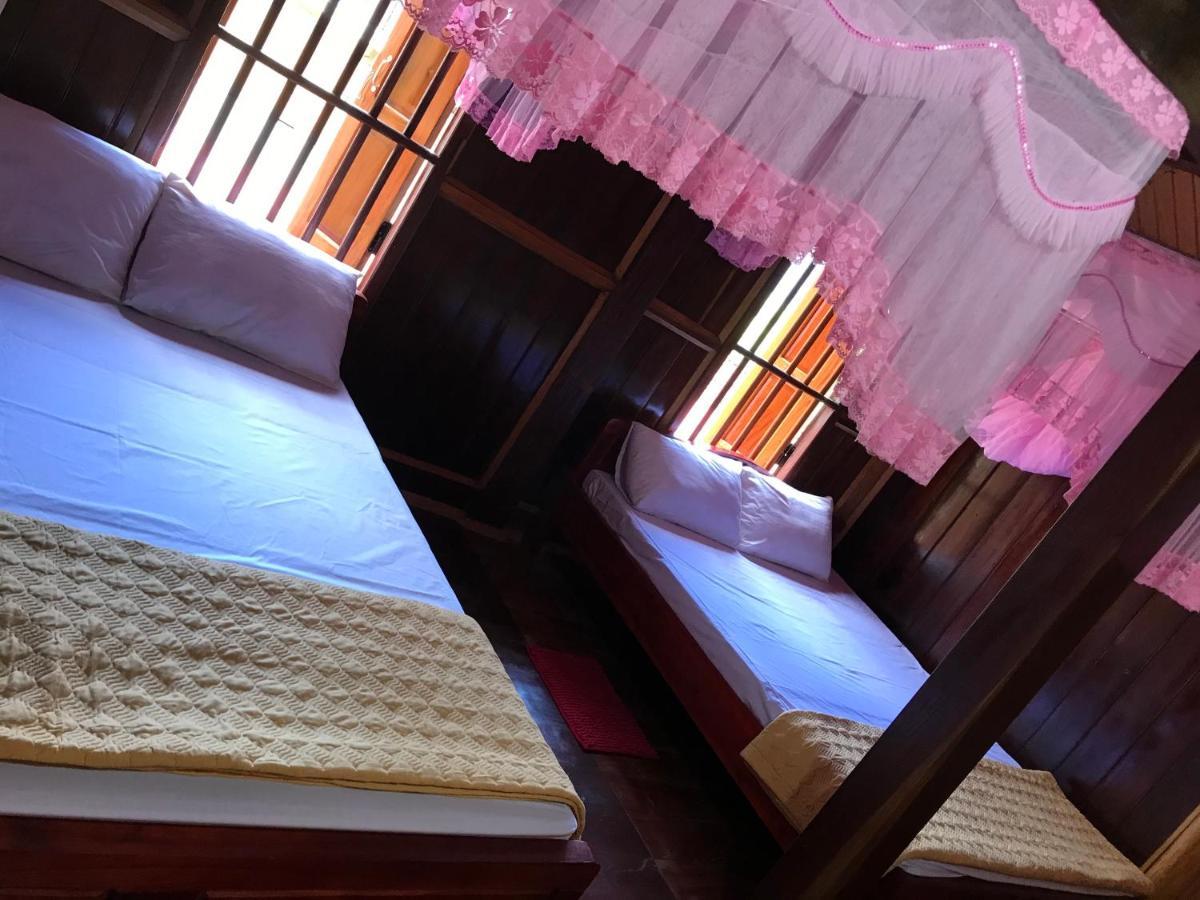 Hoang Quan Homestay Ba Be Exterior photo