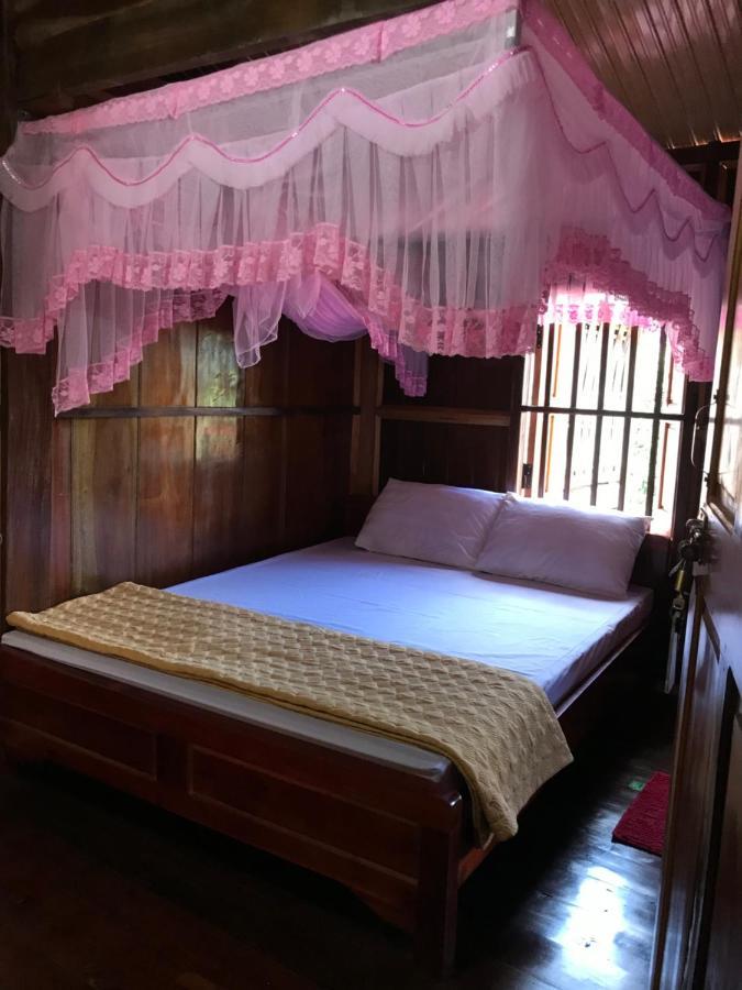 Hoang Quan Homestay Ba Be Exterior photo