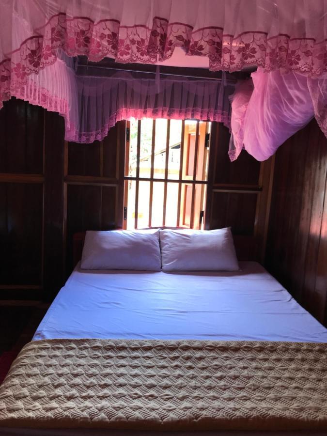 Hoang Quan Homestay Ba Be Exterior photo