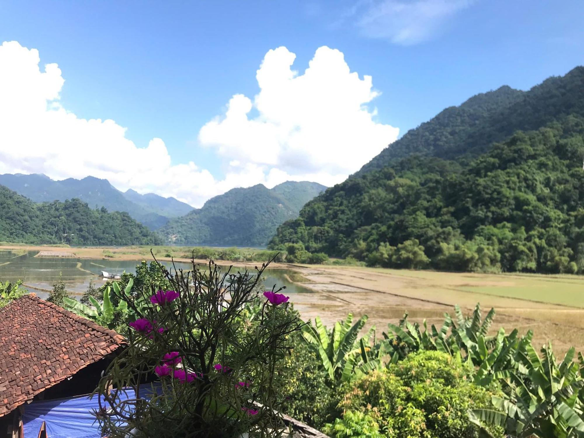 Hoang Quan Homestay Ba Be Exterior photo